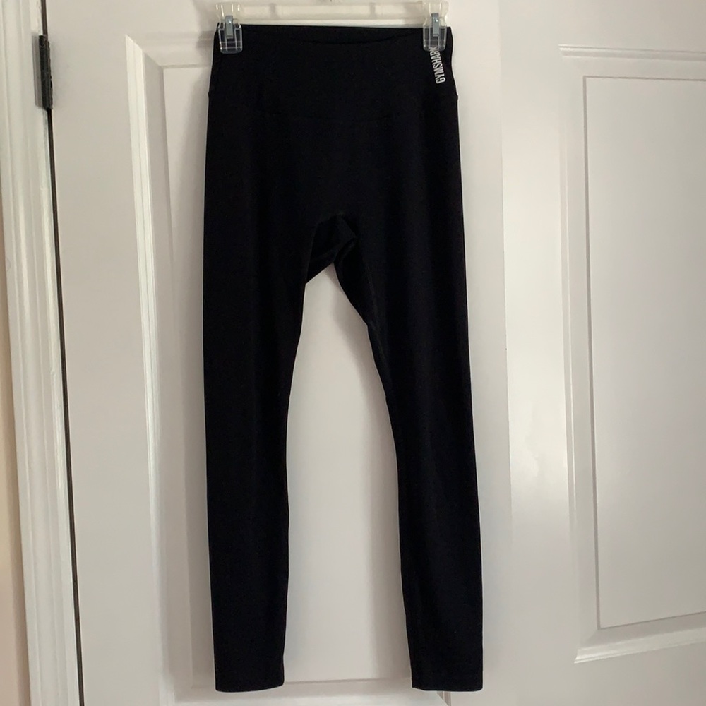 Black leggings